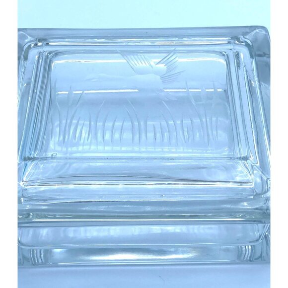 Dorothy Thorpe Trinket Etched Flying Bird /Duck Glass Box Jewelry/Cigarette Box - Picture 2 of 9